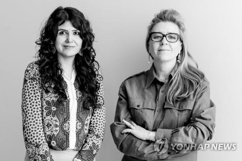 This photo provided by the Gwangju Biennale Foundation shows the artistic director duo -- Natasha Ginwala (L) and Defne Ayas -- who will curate the 13th edition of the art show in 2020. (PHOTO NOT FOR SALE) (Yonhap)