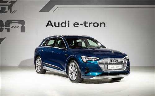 This photo taken on July 1, 2020, and provided by Audi Korea shows the Audi e-tron 55 quattro SUV during a launch event held in Seoul. (PHOTO NOT FOR SALE) (Yonhap)
