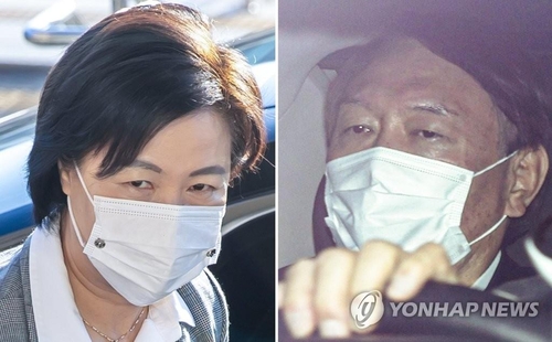 These photos show Justice Minister Choo Mi-ae (L) and Prosecutor General Yoon Seok-youl (R). (Yonhap)