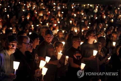 "미국 10년간 총기사건 희생자 31만명 vs 테러 희생자 313명" - 3