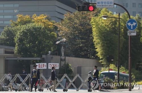 <파리 테러> 국제행사 앞둔 日 바짝 긴장…경비 태세 대폭 강화 - 2