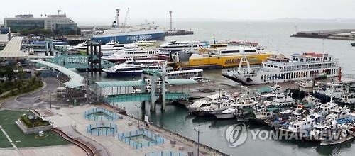 서해 풍랑주의보…인천 여객선 9개 항로 운항 통제 - 2