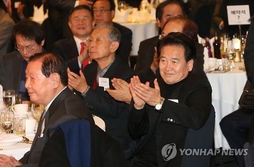 정동영 "나라 어지러울 때 전북이 먼저 일어섰다" - 2