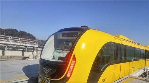 인천공항 자기부상철도 직접 타보니…'고급스럽네' - 3