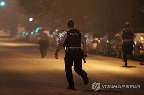 미국 시카고는 '시라크'?…지난달 총격 292건·살인 50건 - 2