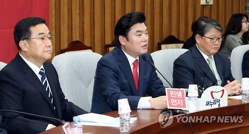 원유철 "붉은 안경 쓰면 세상이 모두 붉게 보이게 마련" - 2