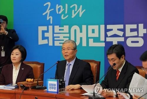 소신? 전략?… 김종인 '입'에 더민주 대북정책 '술렁' - 2