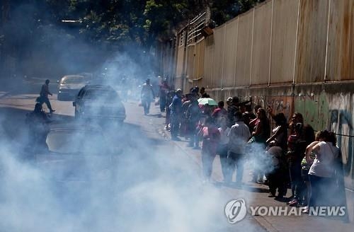 경제난 베네수엘라 지카대응 '총체적 난국'…"약도 의사도 없어" - 2