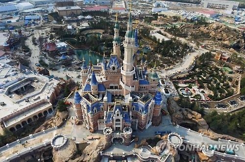 완다, 디즈니에 테마파크 도전장…"中서 돈 못벌게 할 것" - 4