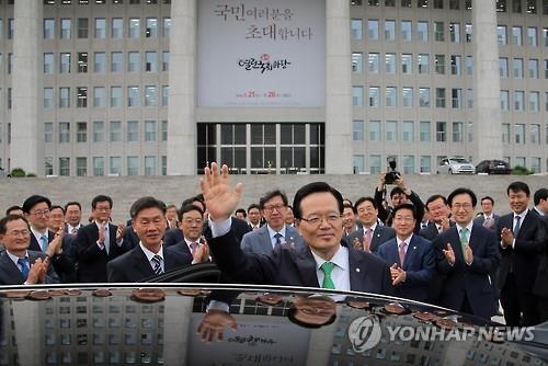與 '구룡이 나르샤'…"潘 혼자론 안돼" 군웅할거 재편되나 - 8