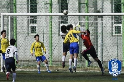 조기축구까지 통합한 축구리그…'한국판 바디 신화 나올까' - 2