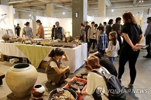 열돌 맞은 청주국제공예비엔날레 초대국가 10여개국 추진 - 2