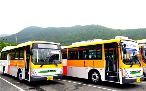 현대차, 친환경 버스 '블루시티' ㈜유진버스에 공급 - 3