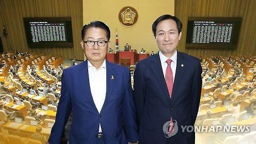 2野, 국회의장 자유투표 카드로 원구성 협상서 '오월동주' - 2