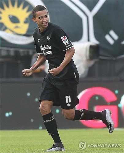 <프로축구> 도전의식이 만든 득점왕 티아고… "불가능이란 없다" - 2