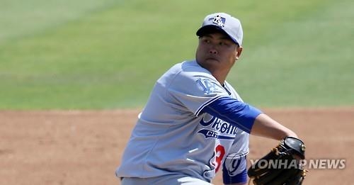 로버츠 감독이 밝힌 류현진 빅리그 복귀 조건 '평균 142㎞' - 2