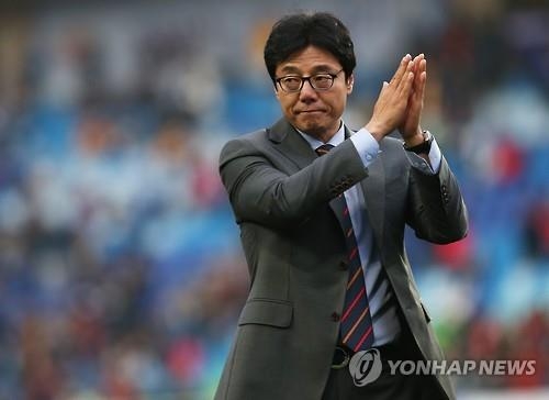 <프로축구> 황선홍 데뷔전에 '3-5-2'유지…"시행착오 줄일 것" - 2