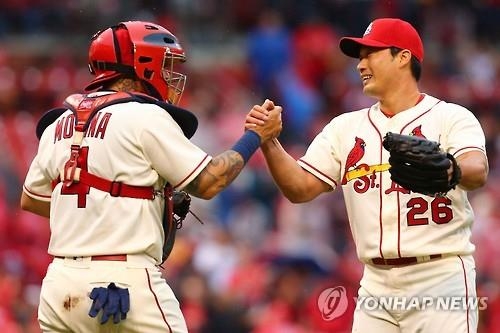 "한국팬 불러모을 오승환, 올스타탈락 아쉽다" < ESPN> - 2