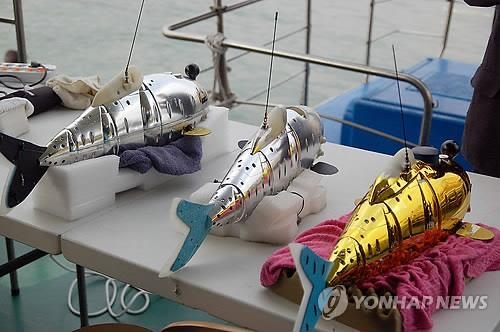 뇌물 받은 '4대강 로봇물고기' 연구원 징역 7년 - 3
