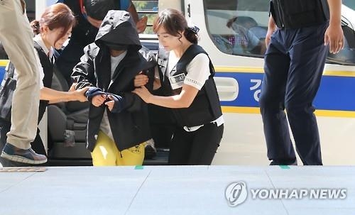 2개월 지속된 이모의 학대…엄마도 어린이집도 "몰랐다" - 2