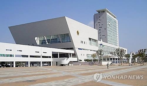 광주시 '빚 1조원' 눈앞…2년간 지방채 발행 안한다 - 2