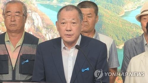 성주군수 사드 제3후보지 검토 요청으로 돌아선 까닭은 - 2