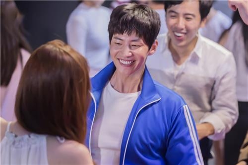 '우리 갑순이' 송재림 "김소은과 편해져 서로 하대하는 사이"2