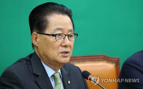 박지원 "레임덕 못막아" vs 이원종 "지도자들이 의혹 증폭" - 1