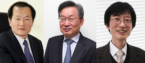 왼쪽부터 경종민·박오옥·이용훈