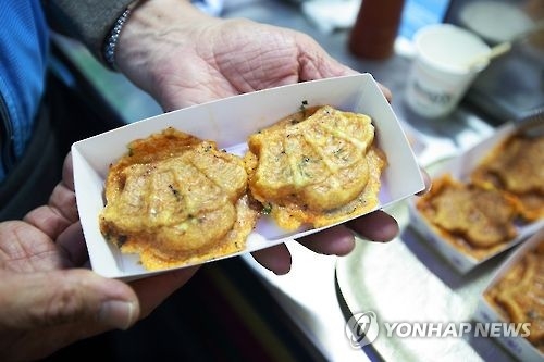 '먹거리 천국' 전주 남부시장 야(夜)시장 "불야성" - 2