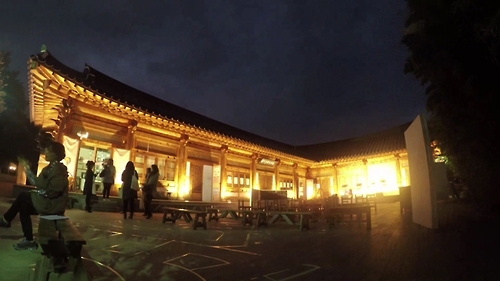 찬바람 부는 계절, 문화로 일상의 쉼표를 - 1