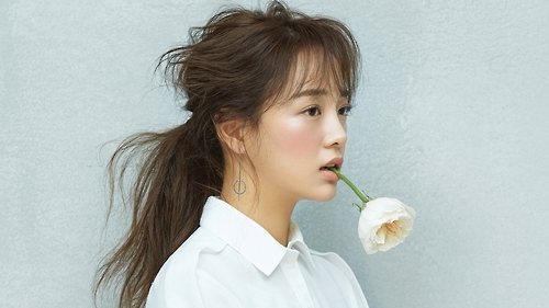 '세정' 데이즈드 앤 컨퓨즈드 화보 이미지(사진 제공: 데이즈드 앤 컨퓨즈드)