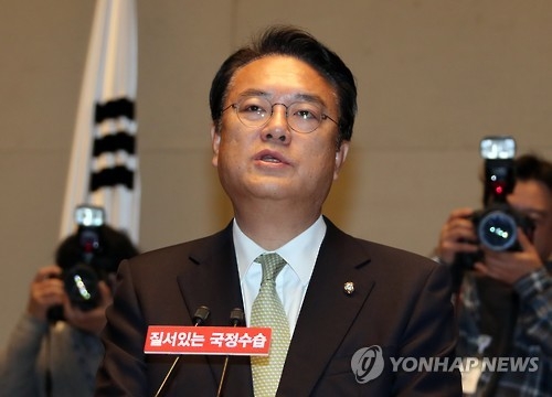 與, 朴대통령 내년 4월퇴진·6월대선 만장일치 당론 채택 - 1