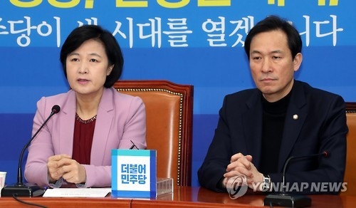 2野 '빅텐트론' 놓고 신경전…추미애 선공에 박지원 즉각 반격 - 1
