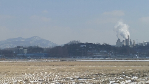 돈사 예정지에서 본 장어촌마을