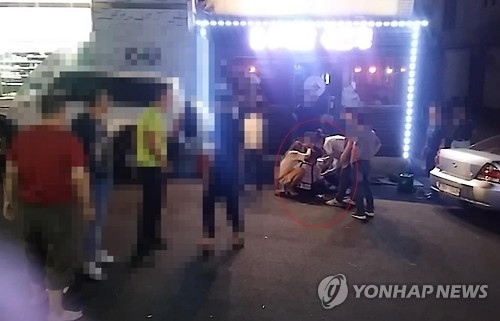 폭행에 쓰러진 음식점 여주인
