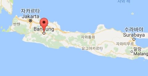 인니 서부 정부건물 근처서 수제폭탄 터져…범인 교전끝 검거 - 1