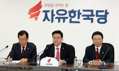 정우택 "대선내내 특검공화국 만들려하나"…黃탄핵·특검법 반대 - 1