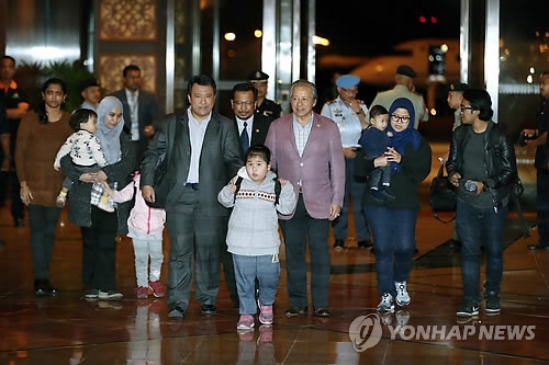 '9명 모두 평양서 귀환시켰습니다'