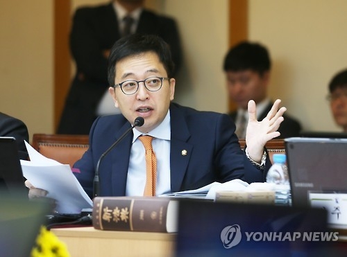 '한때 안철수맨' 금태섭 "安, '5·18 삭제 논란' 해명해야" - 1