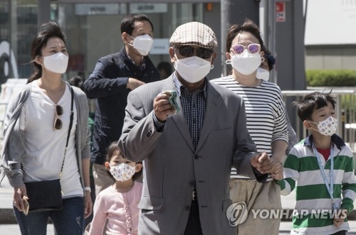 "돈 없으면 숨 쉬기도 어렵다"…미세먼지 불안감 증폭(종합) - 2