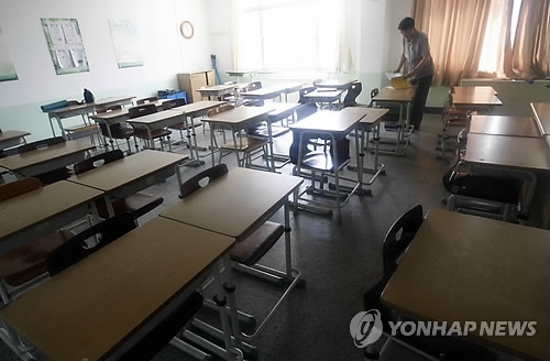 불볕더위에 지친 교실