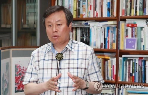 도종환 "무너진 조직쇄신…문화예술 지원하되 간섭않을 것" - 1