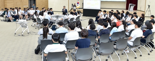 교육감 향해 '촌철살인' 날린 초중고 학생들 - 1