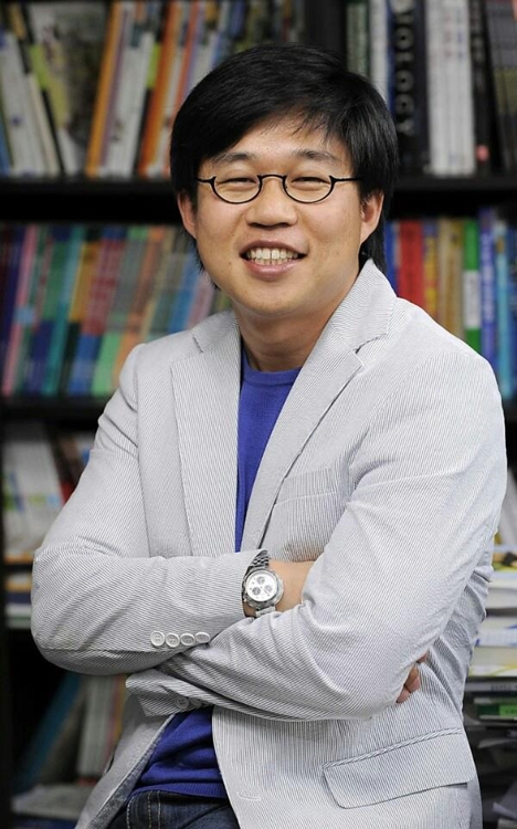 교육평론가 이범