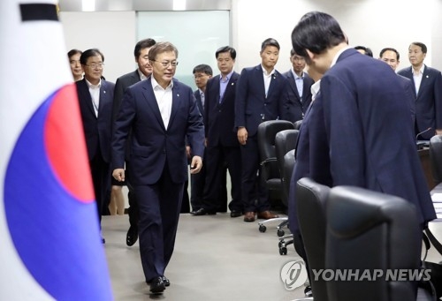 文대통령 '채찍과 당근' 동시에…단호한 경고속 "다른 길 있다" - 1