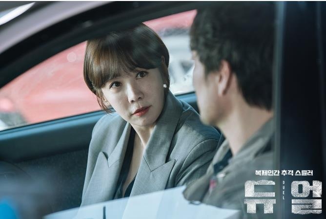 드라마에서도 두들겨 맞는 검찰…비리 검사가 '대세 악역'으로 - 2