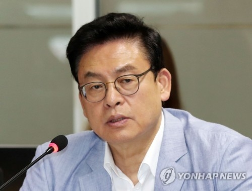 자유한국당 정우택 대표 권한대행 겸 원내대표(자료사진)
