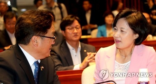與 "대선불복 하나"…한국당 고립시키며 野3당 갈라치기 - 1