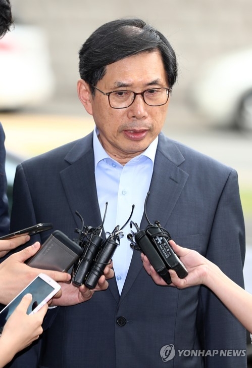 박상기, 인건비 부당집행 논란에 "청문회서 설명" - 1